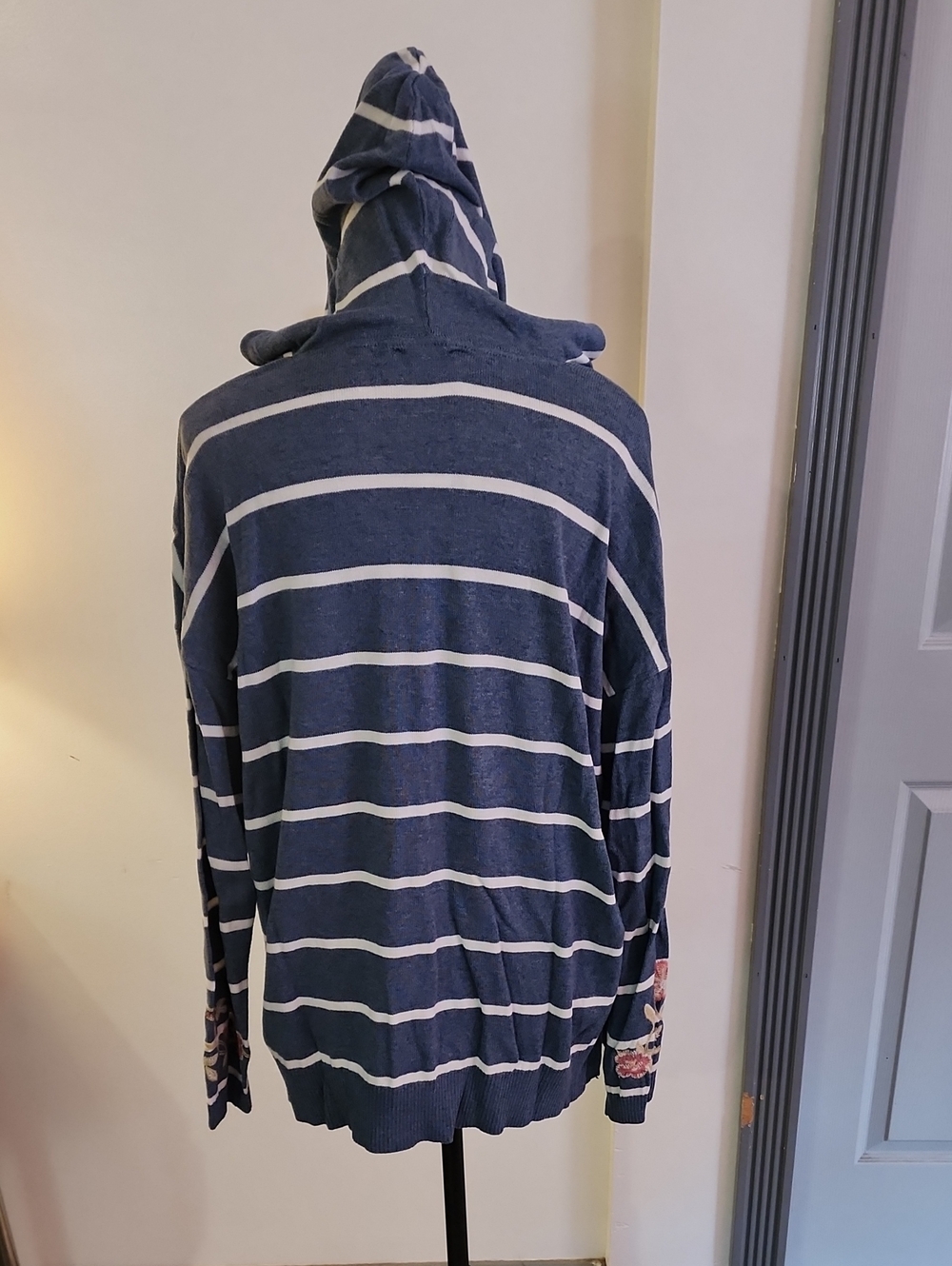 J. Jill Blue and White Striped Hooded Knit Top size M - Picture 4 of 8